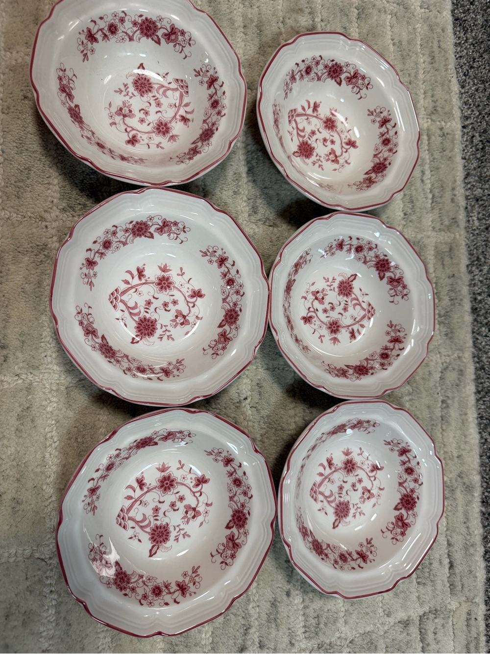 Vintage Set of 6 Red Floral Ceramic small plates- Classic Home Dining